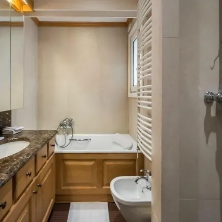 Apartament Welcoming With Swimming Pools Near The Slopes