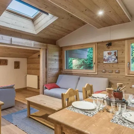 Welcoming With Swimming Pools Near The Slopes * Megeve