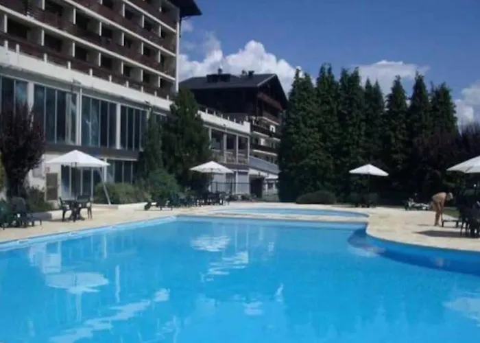 Welcoming With Swimming Pools Near The Slopes * Megève