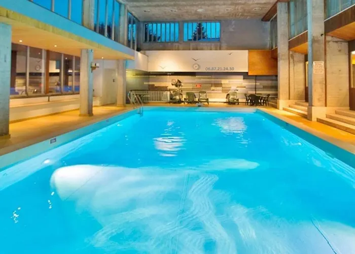 Apartamento Welcoming With Swimming Pools Near The Slopes